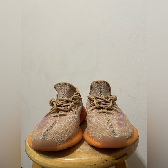 Adidas Yeezy Boost 350 V2 Clay - Picture 8 of 12